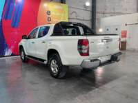 Mitsubishi L200 2021 4p Doble L4/2.5/T Diesel Man 4x4 2021 Mitsubishi L200 Venta Exteriores 7