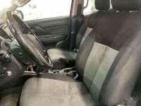 Mitsubishi L200 2021 4p Doble L4/2.5/T Diesel Man 4x4 2021 Mitsubishi L200 Venta Interiores 11