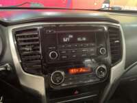 Mitsubishi L200 2021 4p Doble L4/2.5/T Diesel Man 4x4 2021 Mitsubishi L200 Venta Interiores 7