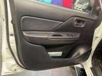 Mitsubishi L200 2021 4p Doble L4/2.5/T Diesel Man 4x4 2021 Mitsubishi L200 Venta Interiores 10