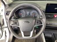 Jac SEI 4 2022 5p Pro Comfort L4/1.6 Man 2022 Jac SEI 4 Venta Interiores 1