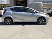 Toyota Prius 2019 5p C Hibrido L4/1.5/Aut 2019 Toyota Prius Venta Exteriores 4