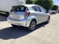 Toyota Prius 2019 5p C Hibrido L4/1.5/Aut 2019 Toyota Prius Venta Exteriores 5
