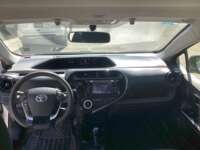 Toyota Prius 2019 5p C Hibrido L4/1.5/Aut 2019 Toyota Prius Venta Interiores 4