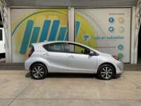 Toyota Prius 2018 5p C Híbrido L4/1.5 Aut 2018 Toyota Prius Venta Exteriores 4