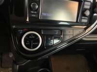 Toyota Prius 2018 5p C Híbrido L4/1.5 Aut 2018 Toyota Prius Venta Interiores 11