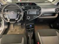 Toyota Prius 2018 5p C Híbrido L4/1.5 Aut 2018 Toyota Prius Venta Interiores 4