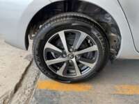 Toyota Prius 2018 5p C Híbrido L4/1.5 Aut 2018 Toyota Prius Venta Llantas 7