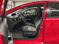 Toyota Prius 2021 5p Base Hibrido L4/1.8 Aut 2021 Toyota Prius Venta Interiores 16