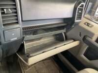 Ford F-150 2019 4p XL Crew Cab 4X4 V6/3.3 Aut 2019 Ford F-150 Venta Interiores 16