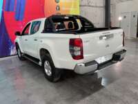 Mitsubishi L200 2021 4p Doble L4/2.5/T Diesel Man 4x4 2021 Mitsubishi L200 Venta Exteriores 5
