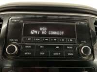 Mitsubishi L200 2021 4p Doble L4/2.5/T Diesel Man 4x4 2021 Mitsubishi L200 Venta Interiores 8