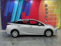 Toyota Prius 2019 5p C Hibrido L4/1.5/Aut 2019 Toyota Prius Venta Exteriores 8