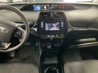 Toyota Prius 2019 5p C Hibrido L4/1.5/Aut 2019 Toyota Prius Venta Interiores 4