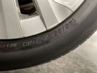 Toyota Prius 2019 5p C Hibrido L4/1.5/Aut 2019 Toyota Prius Venta Llantas 6