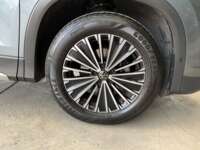 Volkswagen Tiguan 2025 5p Comfortline L4/1.4/T DSG Línea Nueva 2025 Volkswagen Tiguan Venta Llantas 10