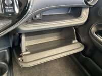 Toyota Prius 2019 5p C Hibrido L4/1.5/Aut 2019 Toyota Prius Venta Interiores 19