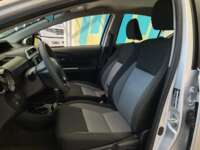 Toyota Prius 2019 5p C Hibrido L4/1.5/Aut 2019 Toyota Prius Venta Interiores 21