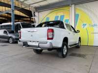 Mitsubishi L200 2021 4p Doble Cabina L4/2.5/T Diesel Man 4X4 2021 Mitsubishi L200 Venta Exteriores 5