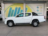 Mitsubishi L200 2021 4p Doble Cabina L4/2.5/T Diesel Man 4X4 2021 Mitsubishi L200 Venta Exteriores 8
