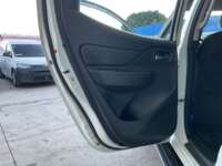 Mitsubishi L200 2021 4p Doble Cabina L4/2.5/T Diesel Man 4X4 2021 Mitsubishi L200 Venta Interiores 17