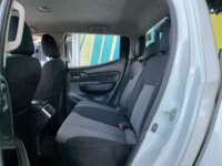 Mitsubishi L200 2021 4p Doble Cabina L4/2.5/T Diesel Man 4X4 2021 Mitsubishi L200 Venta Interiores 18