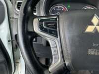 Mitsubishi L200 2021 4p Doble Cabina L4/2.5/T Diesel Man 4X4 2021 Mitsubishi L200 Venta Interiores 6