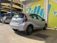 Toyota Prius 2019 5p C Hibrido L4/1.5/Aut 2019 Toyota Prius Venta Exteriores 5