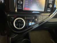 Toyota Prius 2019 5p C Hibrido L4/1.5/Aut 2019 Toyota Prius Venta Interiores 9