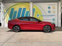 Jac J7 2022 4p Limited L4/1.5/T CVT 2022 Jac J7 Venta Exteriores 4