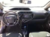 Toyota Prius 2019 5p C Hibrido L4/1.5/Aut 2019 Toyota Prius Venta Interiores 5