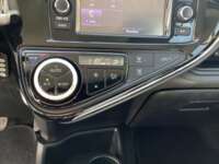 Toyota Prius 2019 5p C Hibrido L4/1.5/Aut 2019 Toyota Prius Venta Interiores 9