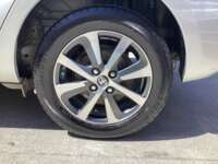 Toyota Prius 2019 5p C Hibrido L4/1.5/Aut 2019 Toyota Prius Venta Llantas 4