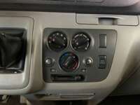 Nissan Urvan Pasajeros 2017 4p L4/2.5 Man 12/Pas 2017 Nissan Urvan Pasajeros Venta Interiores 6