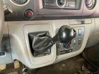 Nissan Urvan Pasajeros 2017 4p L4/2.5 Man 12/Pas 2017 Nissan Urvan Pasajeros Venta Interiores 7