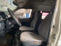 Toyota Hiace 2015  2015 Toyota Hiace Venta Interiores 12
