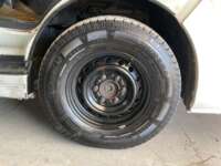 Toyota Hiace 2015  2015 Toyota Hiace Venta Llantas 1