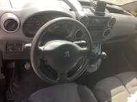 Peugeot Partner 2019 5p L4/1.6/T Diesel Man       2019 Peugeot Partner Venta Interiores 4