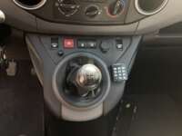 Peugeot Partner 2019 5p L4/1.6/T Diesel Man       2019 Peugeot Partner Venta Interiores 7