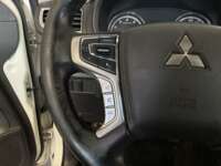 Mitsubishi L200 2022 4p GLX Doble Cabina L4/2.4 Man 2022 Mitsubishi L200 Venta Interiores 6