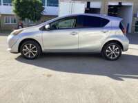 Toyota Prius 2019 5p C Hibrido L4/1.5/Aut 2019 Toyota Prius Venta Exteriores 8