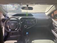 Toyota Prius 2019 5p C Hibrido L4/1.5/Aut 2019 Toyota Prius Venta Interiores 4