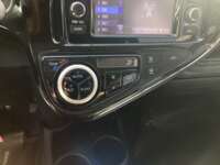 Toyota Prius 2019 5p C Hibrido L4/1.5/Aut 2019 Toyota Prius Venta Interiores 10