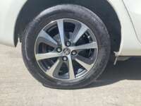 Toyota Prius 2019 5p C Hibrido L4/1.5/Aut 2019 Toyota Prius Venta Llantas 7