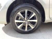 Toyota Prius 2019 5p C Hibrido L4/1.5/Aut 2019 Toyota Prius Venta Llantas 1