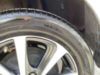 Toyota Prius 2019 5p C Hibrido L4/1.5/Aut 2019 Toyota Prius Venta Llantas 5