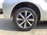 Toyota Prius 2019 5p C Hibrido L4/1.5/Aut 2019 Toyota Prius Venta Llantas 7