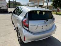 Toyota Prius 2020 5p C Híbrido L4/1.5 Aut  2020 Toyota Prius Venta Exteriores 7