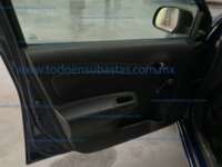 Nissan V-Drive 2021 4p L4/1.6 Man     IMG_5473