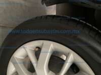 Nissan V-Drive 2021 4p L4/1.6 Man     IMG_5444